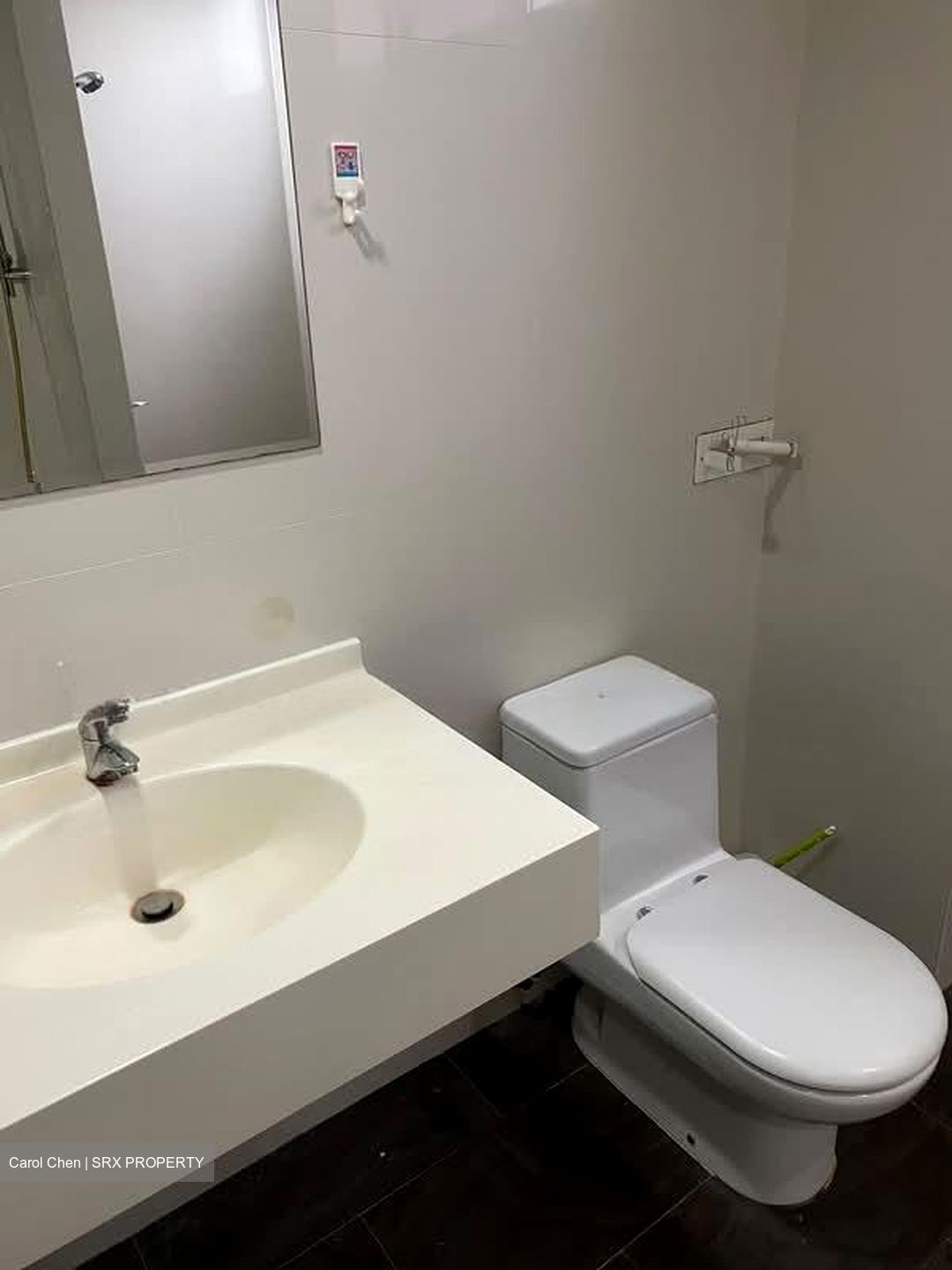 Emerald Apartments (D9), Apartment #590772261